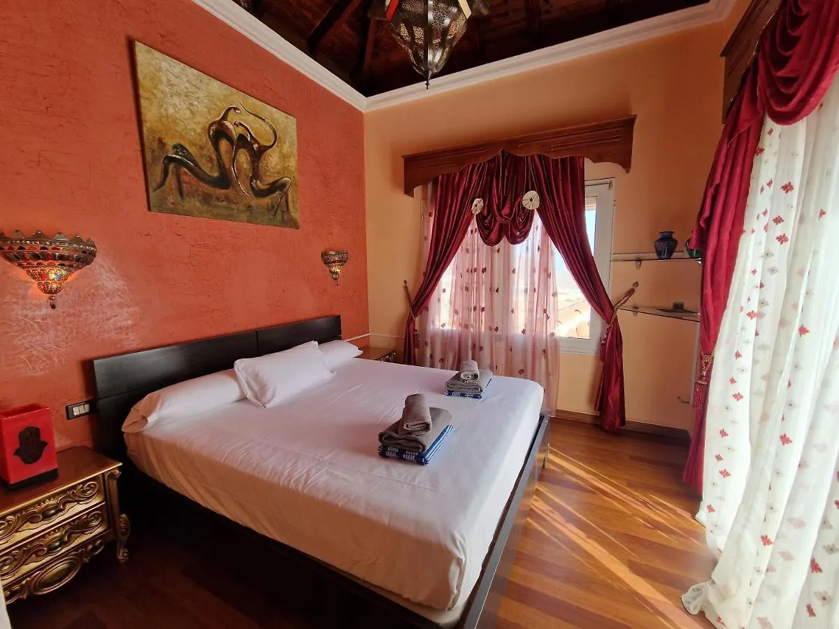 Villa Habibi Luxury 5B Chayofa 0*,  İspanya